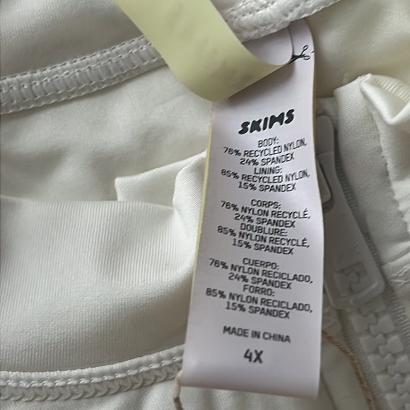 Skims one piece swimsuit - Picture 7 of 9